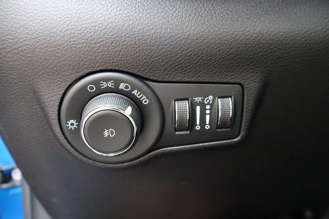used 2023 Jeep Compass car, priced at $25,900