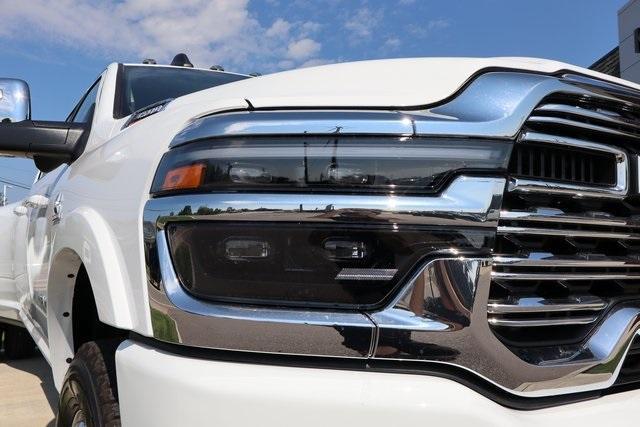 new 2025 Ram 3500 car, priced at $101,740