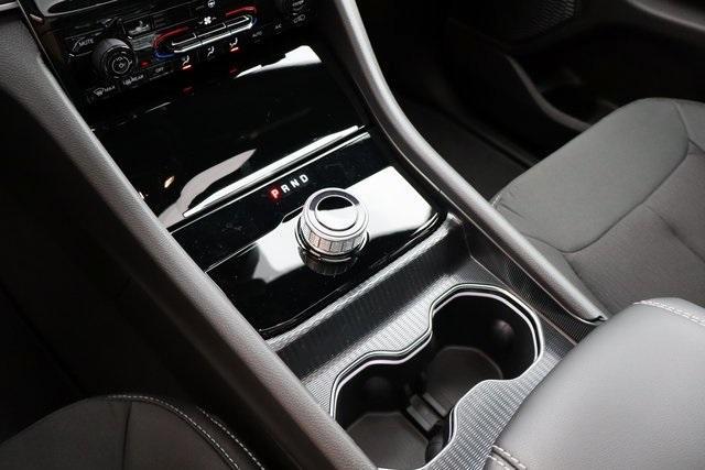 new 2025 Jeep Grand Cherokee car, priced at $40,401