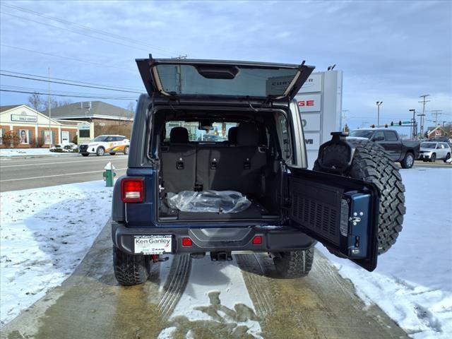 new 2025 Jeep Wrangler car, priced at $50,113