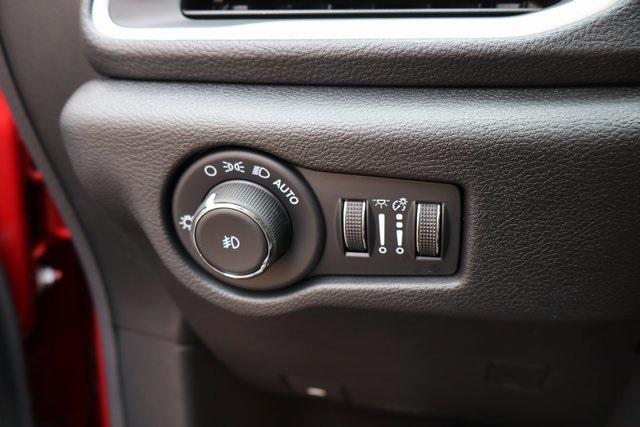 new 2026 Chrysler Pacifica car, priced at $49,807