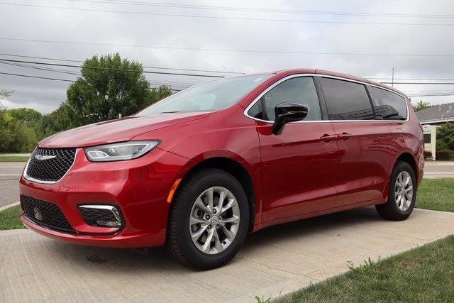 new 2026 Chrysler Pacifica car, priced at $49,807