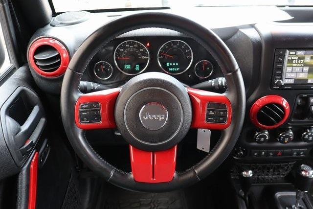 used 2015 Jeep Wrangler Unlimited car, priced at $19,900