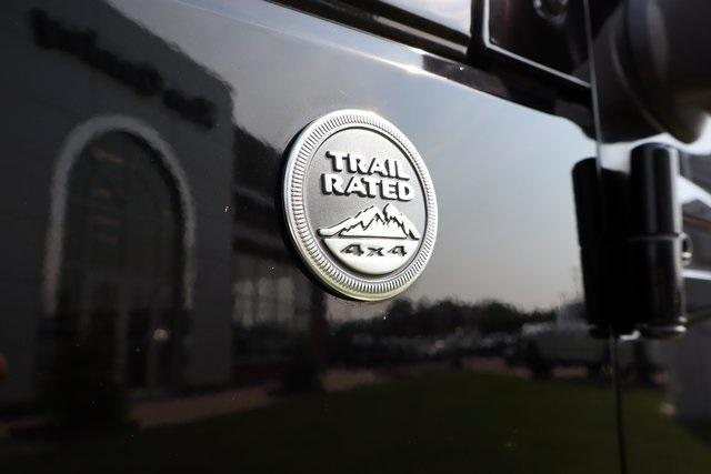 used 2015 Jeep Wrangler Unlimited car, priced at $19,900