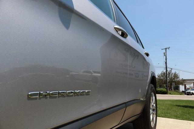 used 2021 Jeep Cherokee car, priced at $24,500