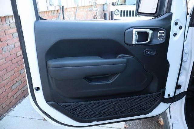 new 2026 Jeep Wrangler car, priced at $57,605