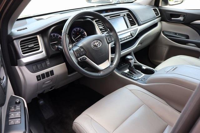 used 2015 Toyota Highlander car, priced at $16,900