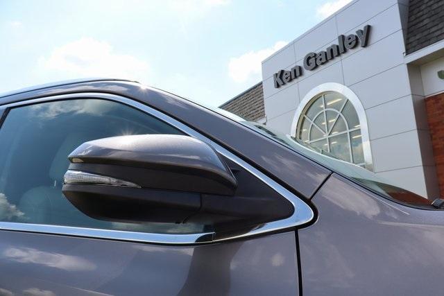 used 2015 Toyota Highlander car, priced at $16,900