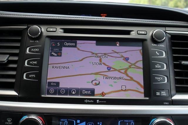 used 2015 Toyota Highlander car, priced at $16,900