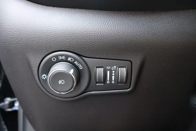 new 2025 Jeep Compass car, priced at $28,563