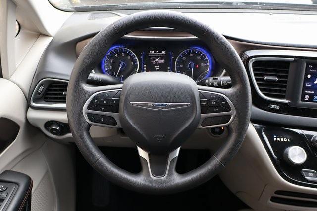 used 2018 Chrysler Pacifica car, priced at $14,900
