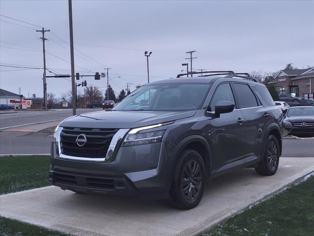 used 2022 Nissan Pathfinder car, priced at $23,580