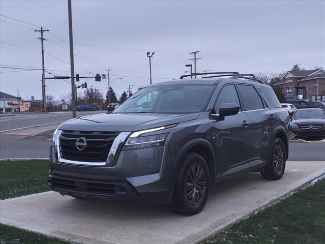 used 2022 Nissan Pathfinder car, priced at $24,238