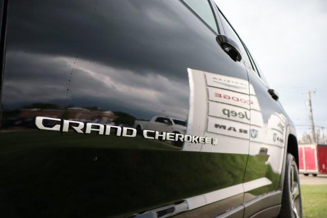 new 2025 Jeep Grand Cherokee car, priced at $49,723