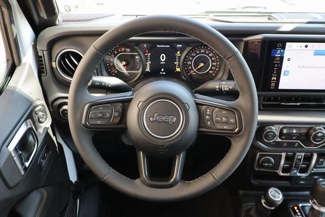 new 2025 Jeep Gladiator car, priced at $50,293