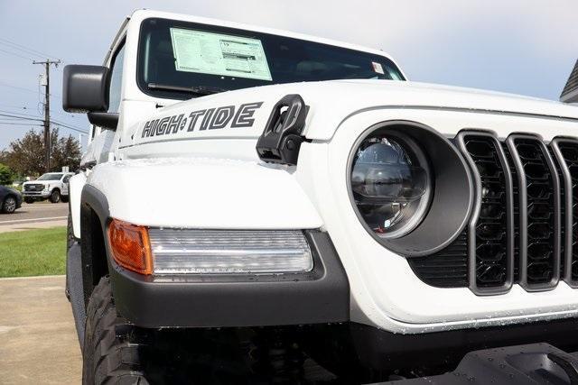 new 2025 Jeep Gladiator car, priced at $50,293
