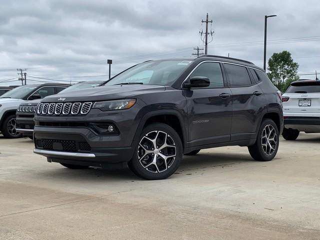 new 2024 Jeep Compass car, priced at $28,561