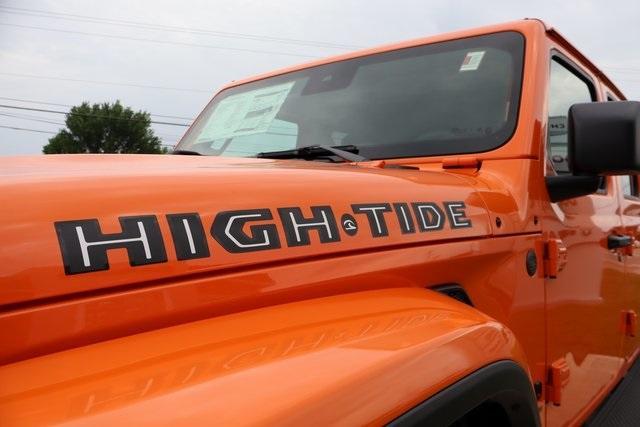 new 2025 Jeep Gladiator car, priced at $45,684