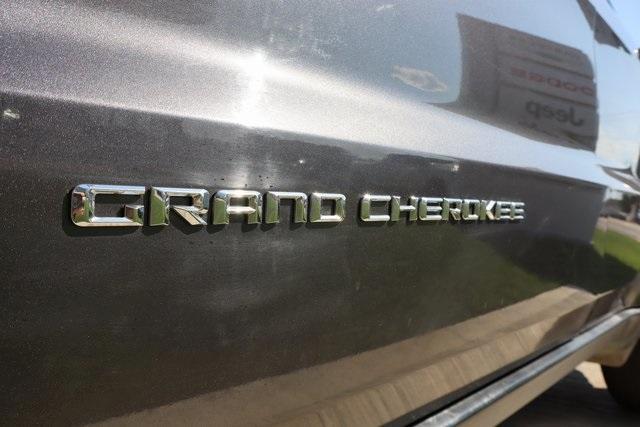 used 2015 Jeep Grand Cherokee car, priced at $11,000