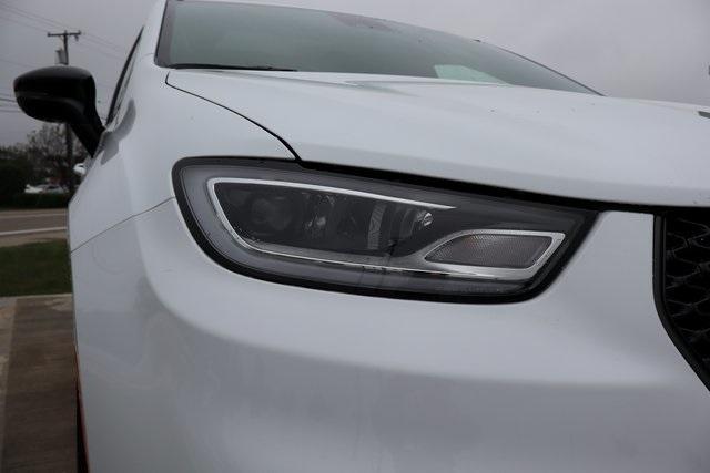 new 2026 Chrysler Pacifica car, priced at $52,088