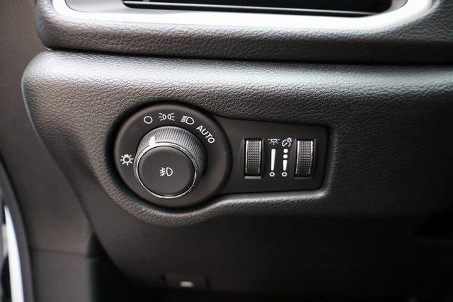 new 2026 Chrysler Pacifica car, priced at $49,759