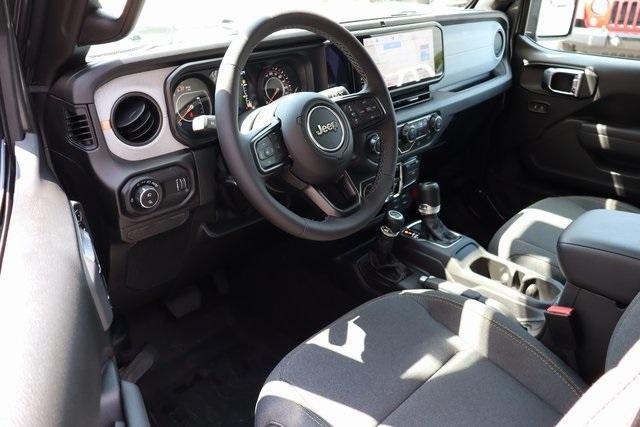 new 2025 Jeep Gladiator car, priced at $46,896