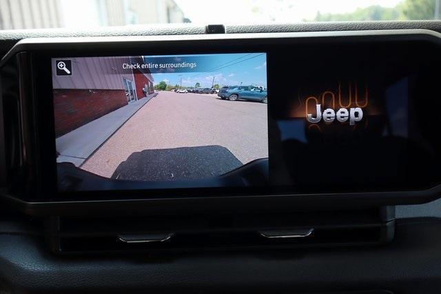 new 2025 Jeep Gladiator car, priced at $46,896