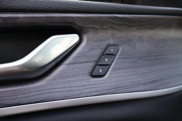 used 2022 Jeep Grand Cherokee car, priced at $34,900