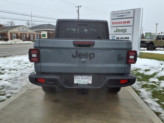 new 2025 Jeep Gladiator car, priced at $50,081