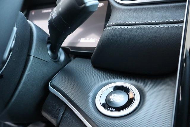 new 2025 Jeep Grand Cherokee car, priced at $43,730