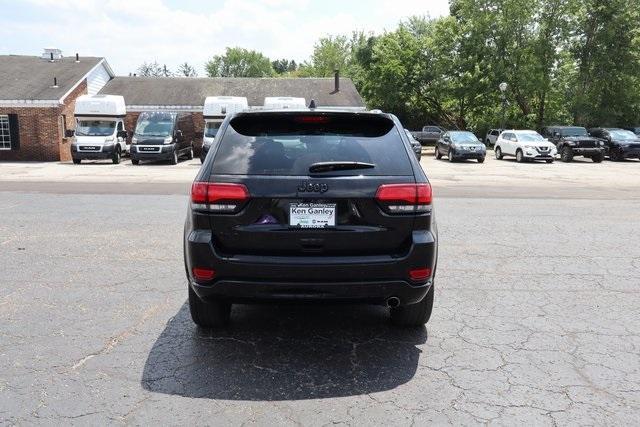 used 2018 Jeep Grand Cherokee car, priced at $17,900