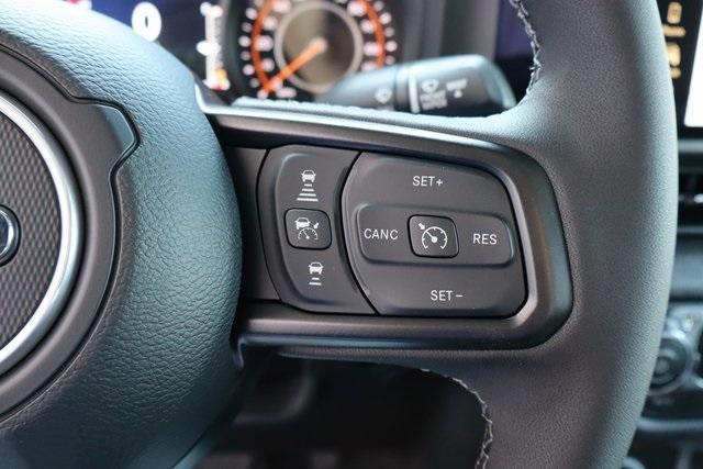 new 2025 Jeep Gladiator car, priced at $46,896