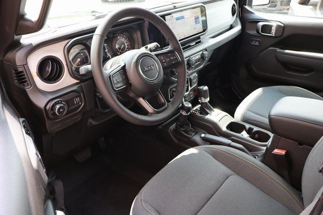 new 2025 Jeep Wrangler car, priced at $52,412
