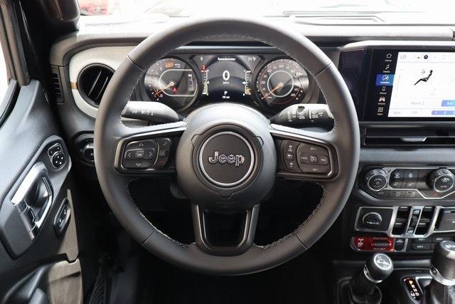 new 2025 Jeep Wrangler car, priced at $52,412