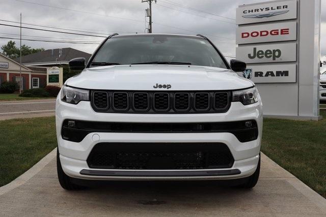 new 2025 Jeep Compass car, priced at $39,110