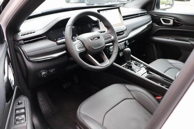 new 2025 Jeep Compass car, priced at $39,110