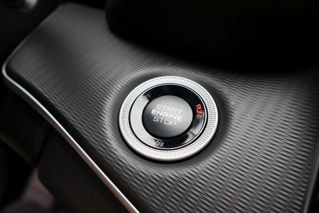 new 2025 Jeep Grand Cherokee car, priced at $43,302