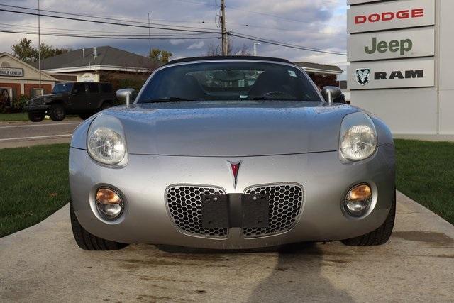 used 2007 Pontiac Solstice car, priced at $9,900