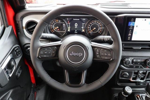 new 2025 Jeep Gladiator car, priced at $49,118