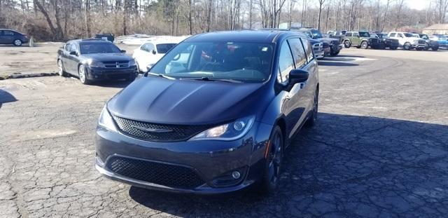 used 2019 Chrysler Pacifica car, priced at $17,900