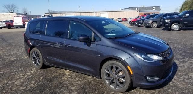 used 2019 Chrysler Pacifica car, priced at $17,900