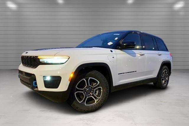 new 2024 Jeep Grand Cherokee 4xe car, priced at $62,711