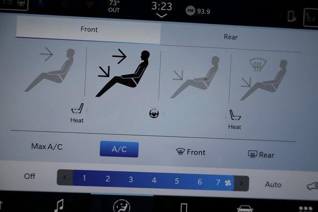 new 2025 Chrysler Pacifica car, priced at $42,993