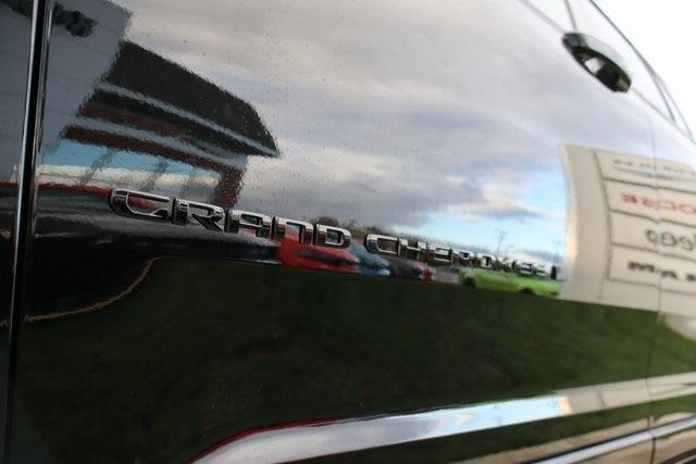 new 2025 Jeep Grand Cherokee car, priced at $58,837