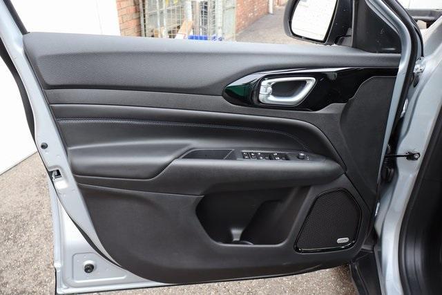 new 2025 Jeep Compass car, priced at $35,073