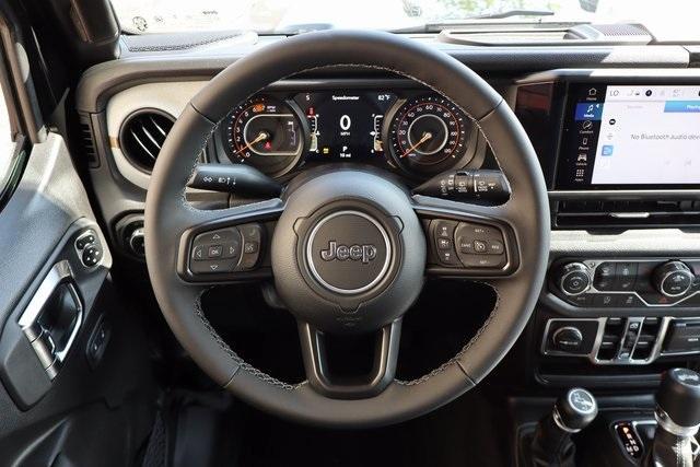 new 2025 Jeep Wrangler car, priced at $49,401