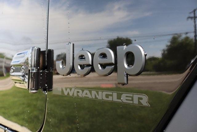 new 2025 Jeep Wrangler car, priced at $49,401