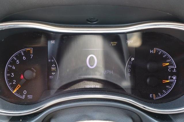 used 2015 Jeep Grand Cherokee car, priced at $12,900