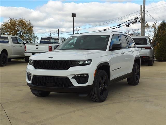 new 2025 Jeep Grand Cherokee car, priced at $52,295