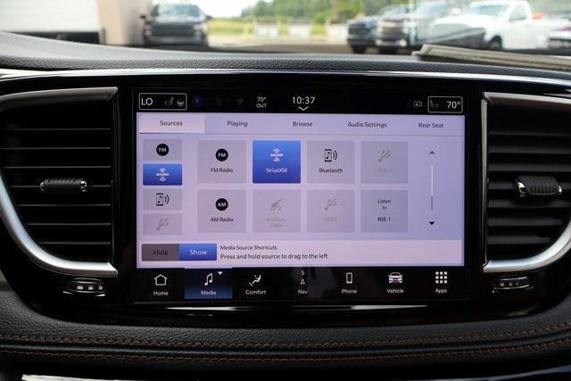 new 2025 Chrysler Pacifica car, priced at $56,372